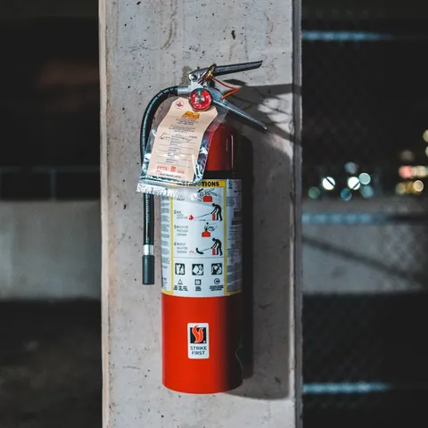 Feuerlöscher